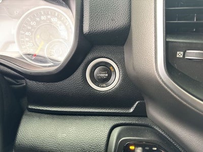 2019 RAM 1500 Big Horn/Lone Star 4x4 Crew Cab 5'7" Box