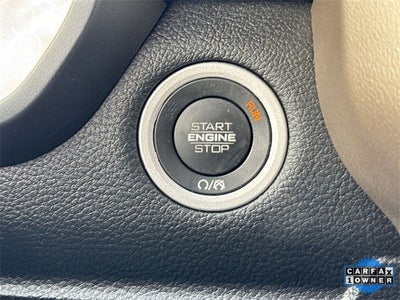 2022 RAM 1500 Laramie 4x4 Crew Cab 5'7" Box