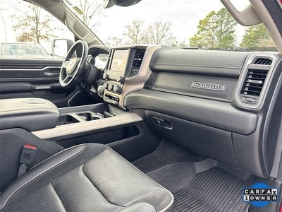 2022 RAM 1500 Laramie 4x4 Crew Cab 5'7" Box