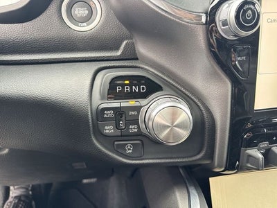 2025 RAM 1500 Laramie 4x4 Crew Cab 6'4" Box