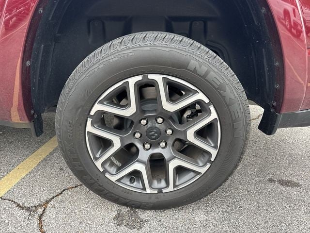 2025 RAM 1500 Laramie 4x4 Crew Cab 6'4" Box