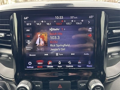 2019 RAM 1500 Sport 4x4 Crew Cab 6'4" Box