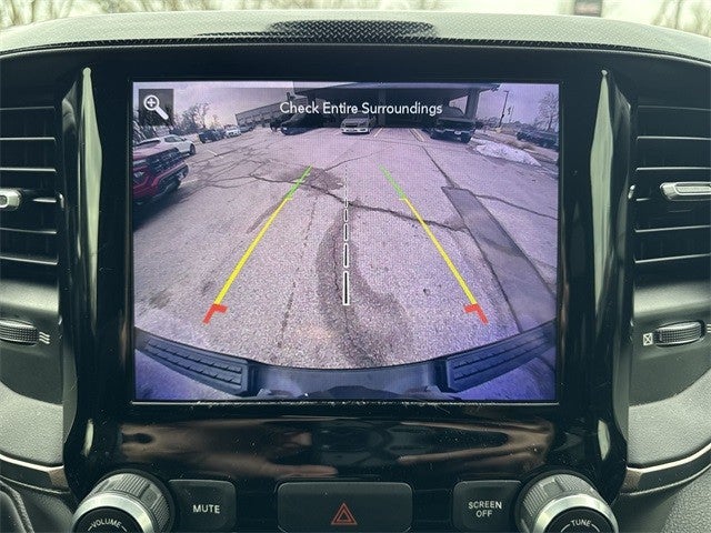 2019 RAM 1500 Sport 4x4 Crew Cab 6'4" Box