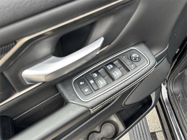 2019 RAM 1500 Sport 4x4 Crew Cab 6'4" Box