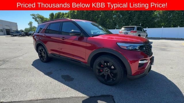2022 Ford Explorer ST 4WD's photo