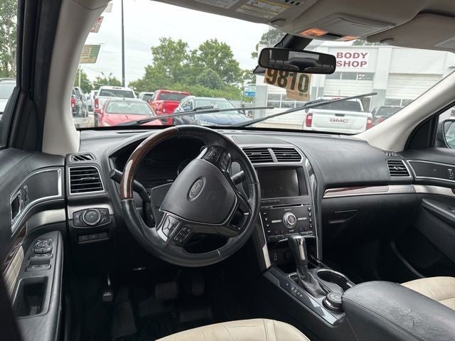 2017 Ford Explorer Platinum 4WD
