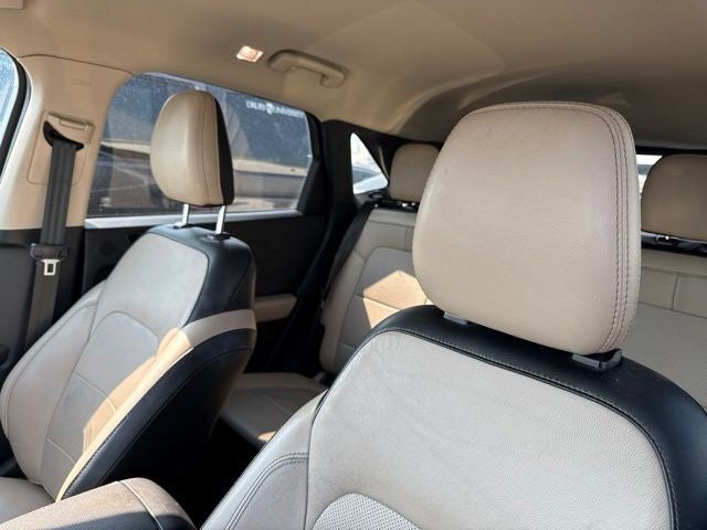 2020 Ford Escape Titanium AWD