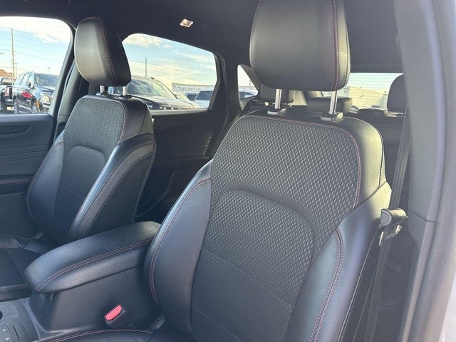 2025 Ford Escape ST-Line Select AWD