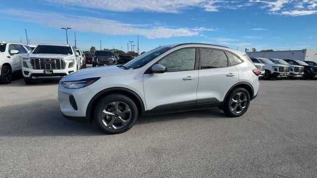 2025 Ford Escape ST-Line Select AWD