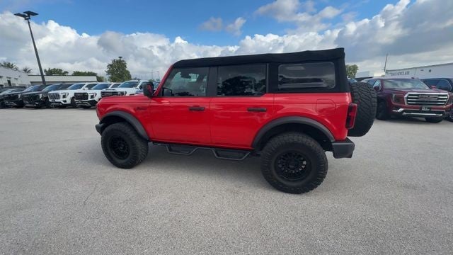2023 Ford Bronco Base 4 Door 4x4