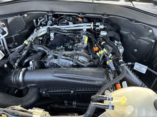 2025 Ford Explorer Active 4WD