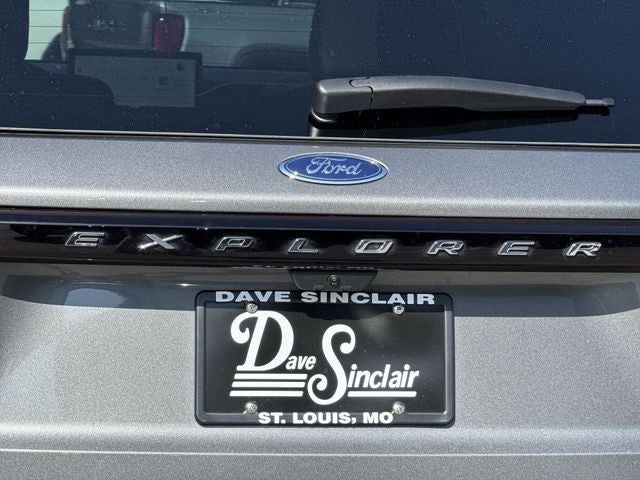 2025 Ford Explorer Active 4WD
