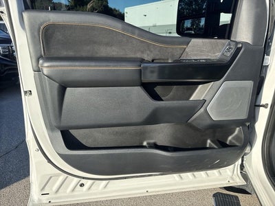 2024 Ford Super Duty F-250 SRW Platinum 4WD Crew Cab 6.75' Box