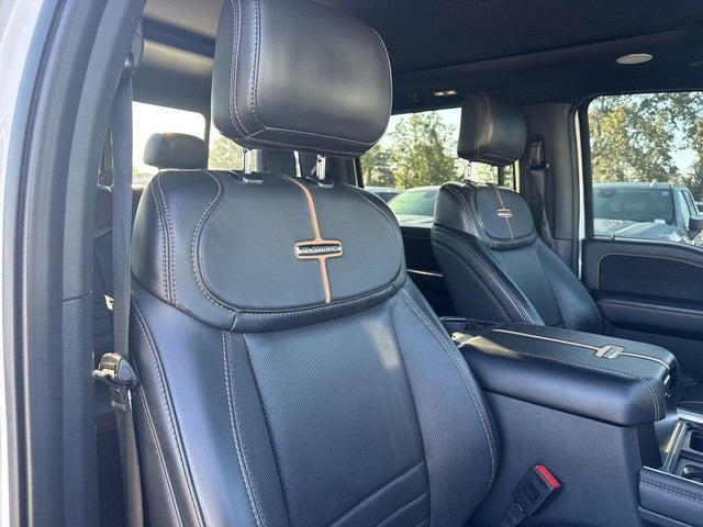 2024 Ford Super Duty F-250 SRW Platinum 4WD Crew Cab 6.75' Box
