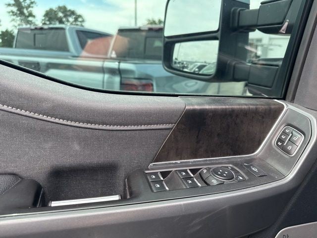 2023 Ford Super Duty F-350 SRW Lariat