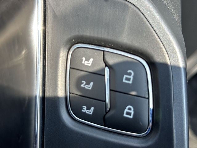 2021 Ford F-150 LARIAT 4WD SuperCrew 5.5' Box