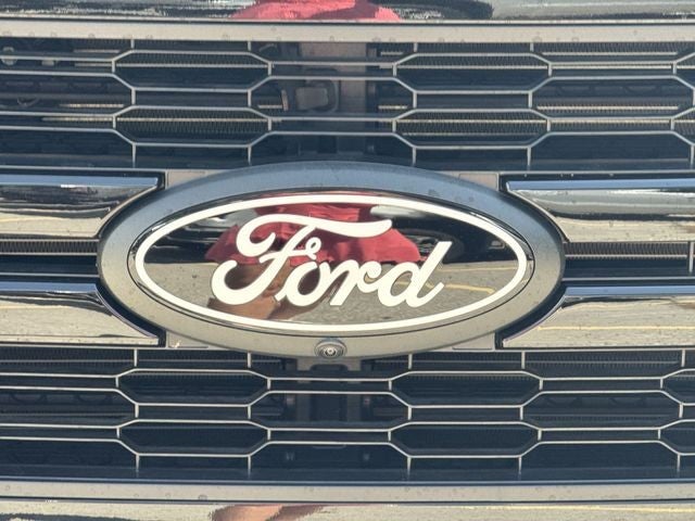 2025 Ford F-150 LARIAT 4WD SuperCrew Box