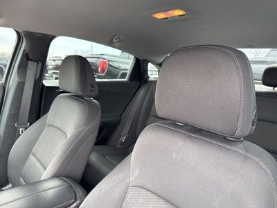 2016 Chevrolet Malibu 4dr Sdn LT w/1LT