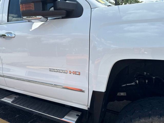 2019 Chevrolet Silverado 2500HD 4WD Crew Cab 153.7" LTZ