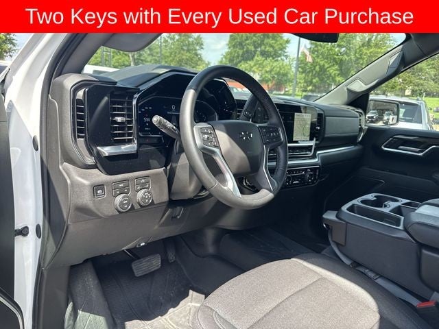 2026 Chevrolet Silverado 1500 4WD Crew Cab 147" RST