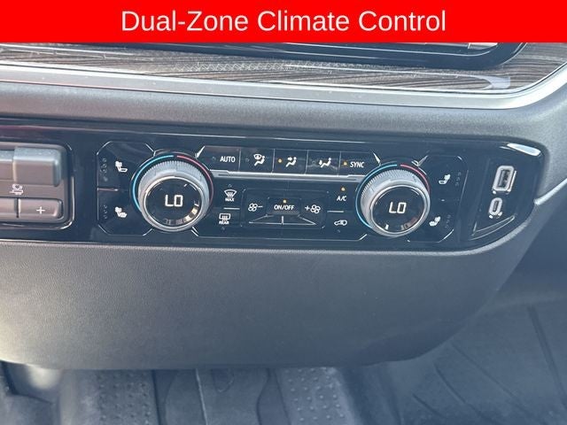 2026 Chevrolet Silverado 1500 4WD Crew Cab 147" RST