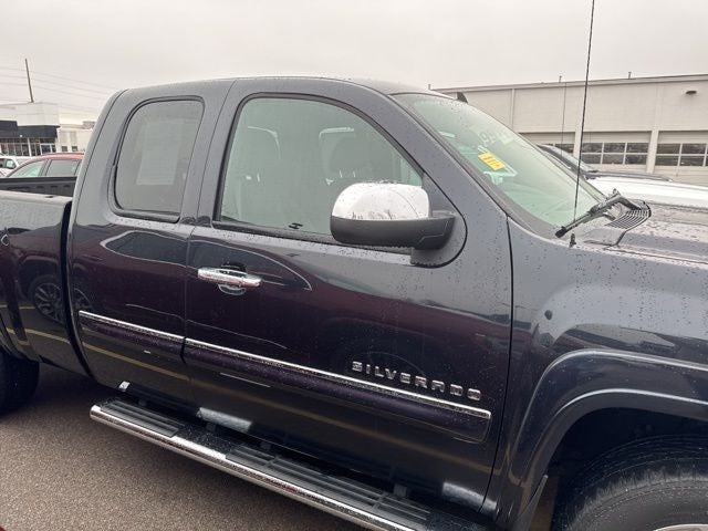 2013 Chevrolet Silverado 1500 4WD Ext Cab 143.5" LT