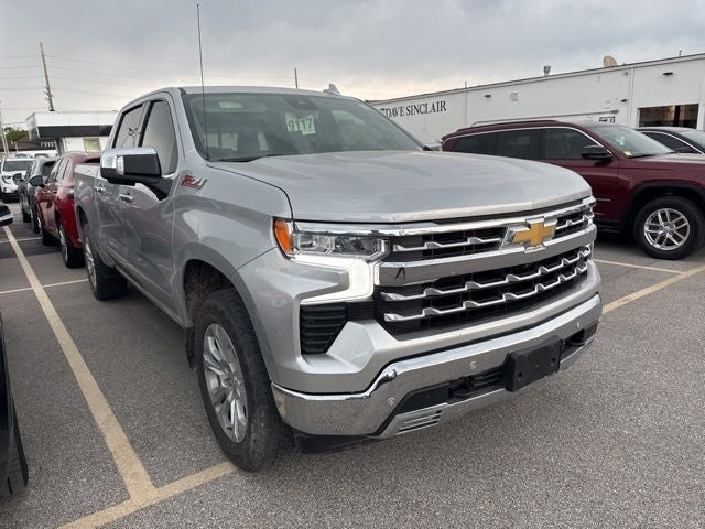 2022 Chevrolet Silverado 1500 4WD Crew Cab 147" LTZ