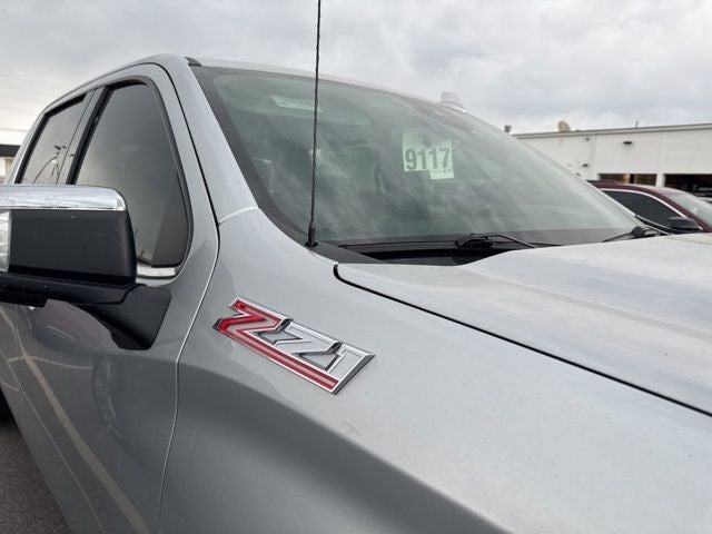 2022 Chevrolet Silverado 1500 4WD Crew Cab 147" LTZ