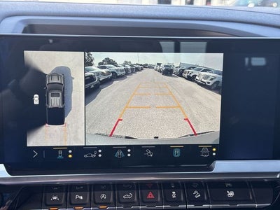2023 Chevrolet Silverado 1500 4WD Crew Cab 147" High Country