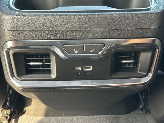 2023 Chevrolet Silverado 1500 4WD Crew Cab 147" High Country
