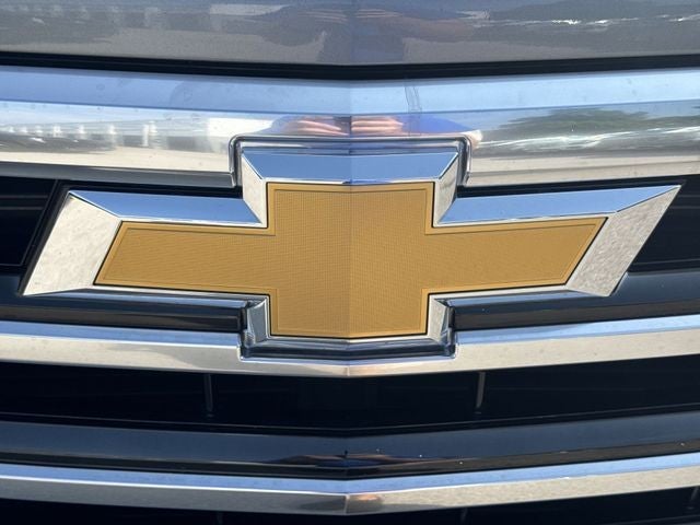 2023 Chevrolet Silverado 1500 4WD Crew Cab 147" High Country