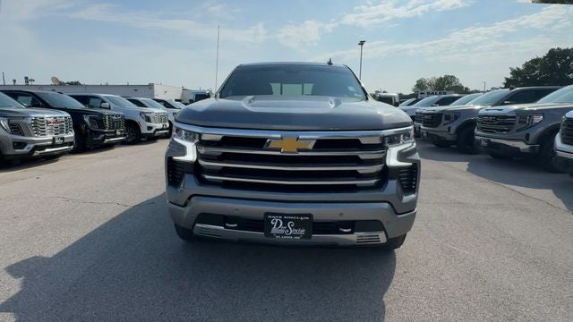 2023 Chevrolet Silverado 1500 4WD Crew Cab 147" High Country