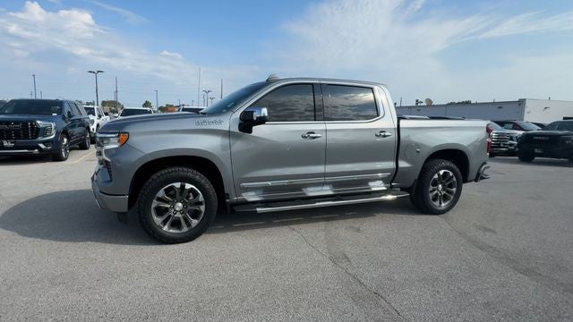 2023 Chevrolet Silverado 1500 4WD Crew Cab 147" High Country