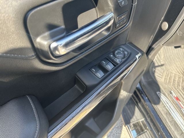 2022 Chevrolet Silverado 1500 LTD 4WD Crew Cab 147" LTZ