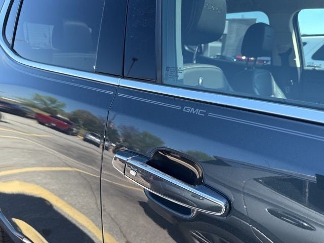 2023 GMC Acadia AWD 4dr Denali