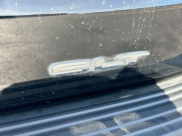 2021 GMC Yukon 2WD 4dr SLT