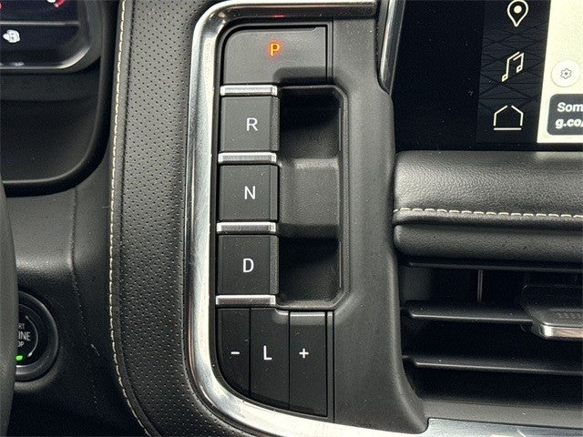 2023 GMC Yukon XL 4WD 4dr SLT