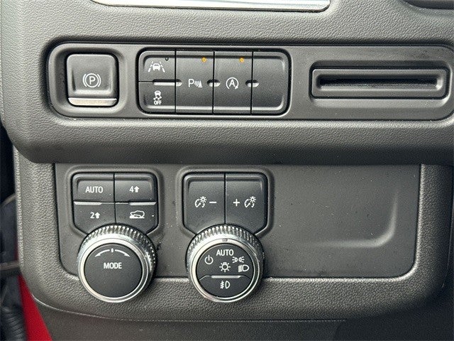 2023 GMC Yukon XL 4WD 4dr SLT