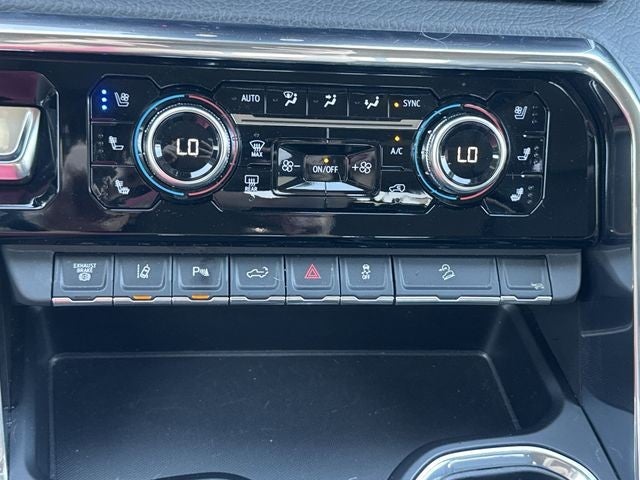 2024 GMC Sierra 2500HD 4WD Crew Cab 159" Denali