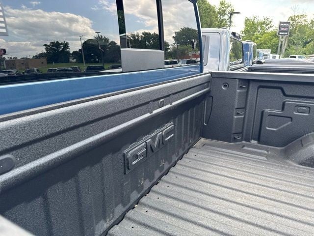 2025 GMC Sierra 2500HD 4WD Crew Cab 159" Denali