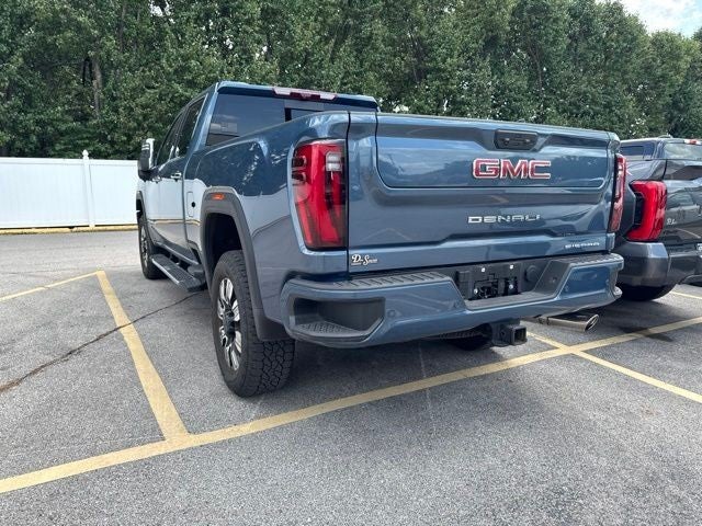 2025 GMC Sierra 2500HD 4WD Crew Cab 159" Denali
