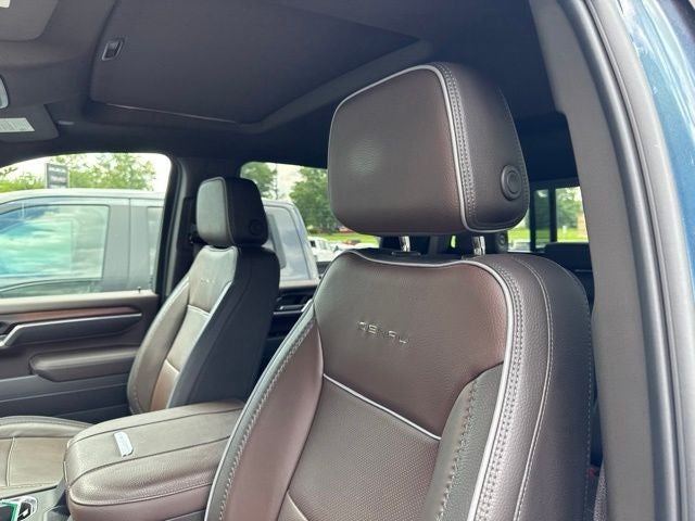 2025 GMC Sierra 2500HD 4WD Crew Cab 159" Denali