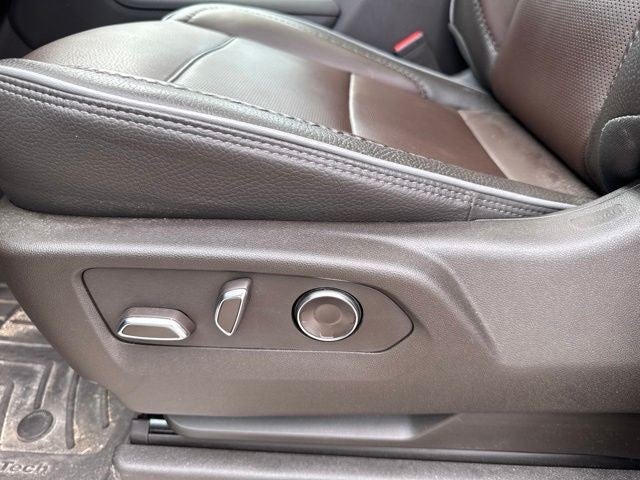 2025 GMC Sierra 2500HD 4WD Crew Cab 159" Denali