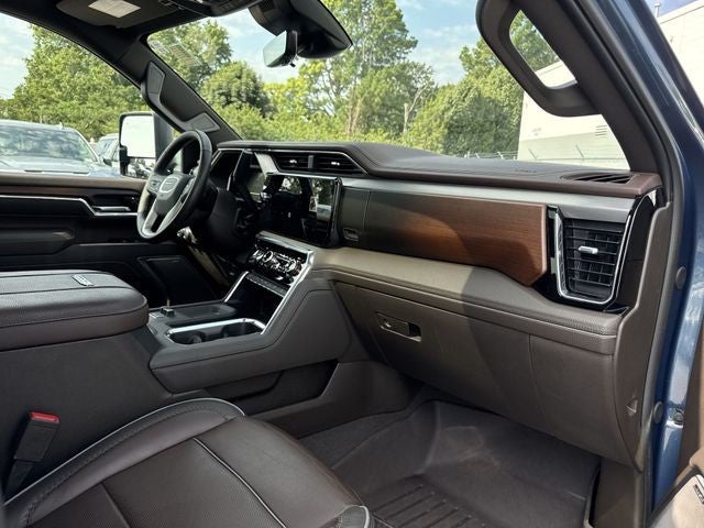 2025 GMC Sierra 2500HD 4WD Crew Cab 159" Denali