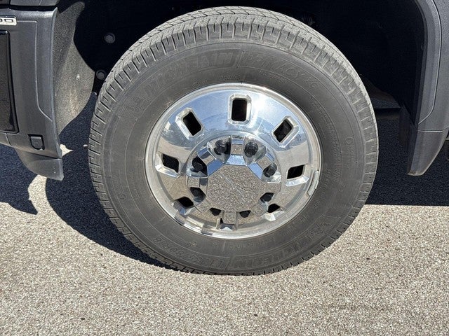 2025 GMC Sierra 3500HD 4WD Crew Cab 172" Denali