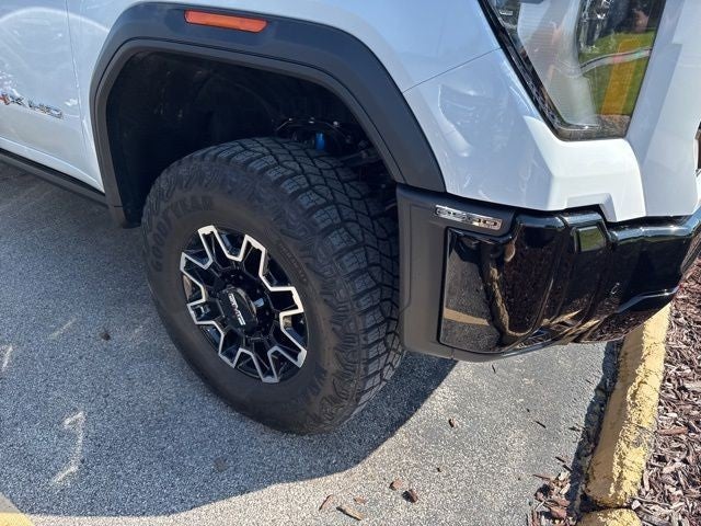 2026 GMC Sierra 2500HD 4WD Crew Cab 159" AT4X