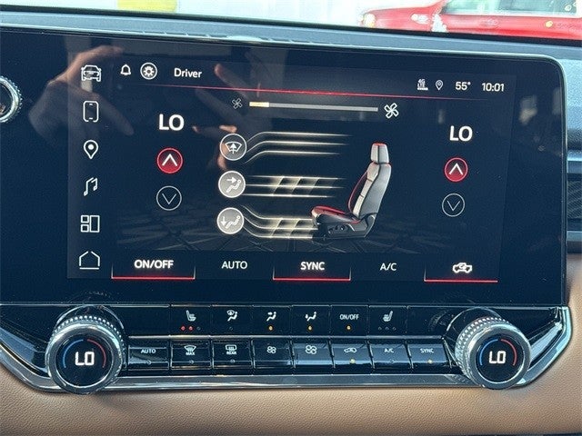 2025 GMC Canyon 4WD Crew Cab AT4