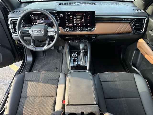 2025 GMC Canyon 4WD Crew Cab AT4