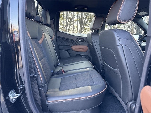 2025 GMC Canyon 4WD Crew Cab AT4