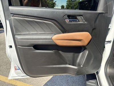 2024 GMC Canyon 4WD Crew Cab AT4